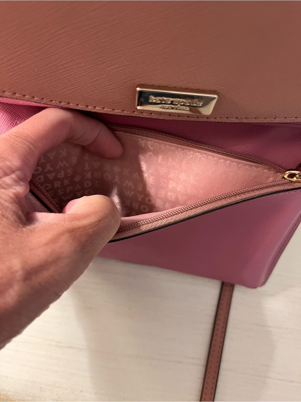 Kate Spade Laurel Way Winni Crossbody Bag Dusty Pink Saffiano Leather - Picture 8 of 10